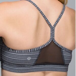Lululemon Flow Y Bra